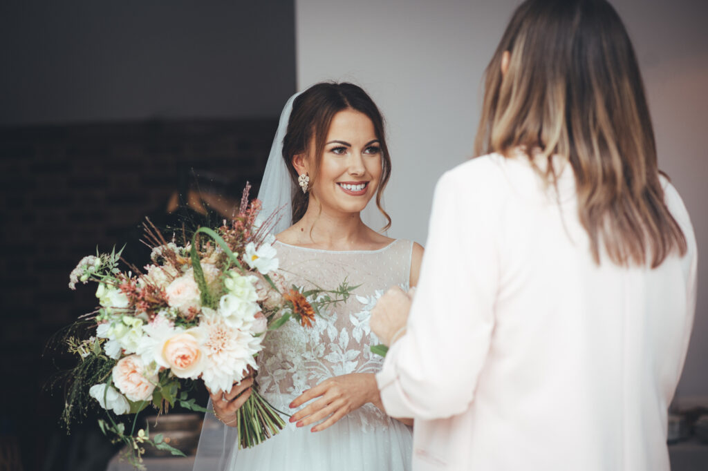 What does a wedding planner do on your wedding day?